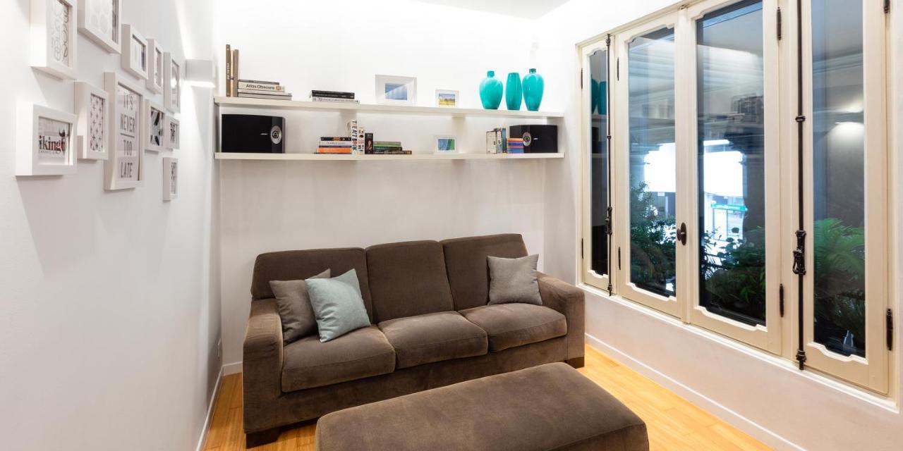 Suite Augustus - Free Parking Genoa Exterior photo